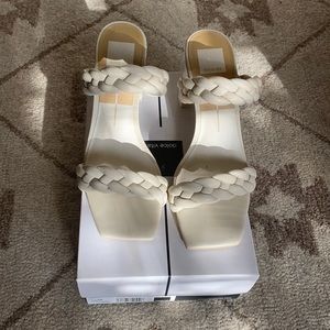 Dolce Vita Paily Heels- Ivory Stella Size 9